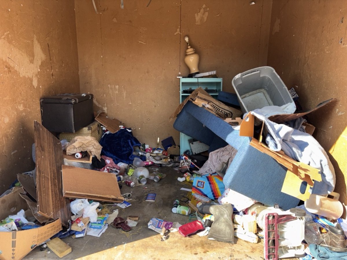 10 x 10 storage unit in Irving, TX