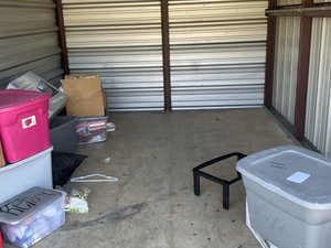 10 x 15 storage unit in Laceys Spring, AL