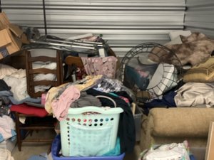 10 x 10 storage unit in Laceys Spring, AL