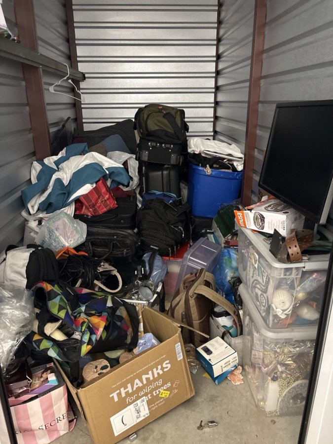 5 x 10 storage unit in Irving, TX