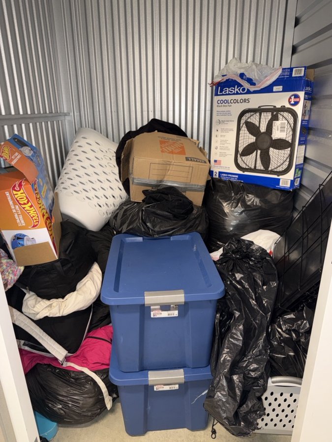 5 x 5 storage unit in Alexandria, VA