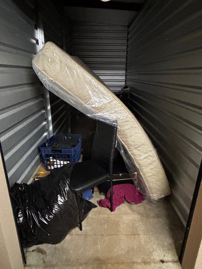 5 x 15 storage unit in Waldorf, MD