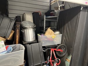 10 x 10 storage unit in Plano, TX