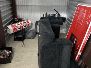 7 x 10 storage unit in Grand Prairie, TX