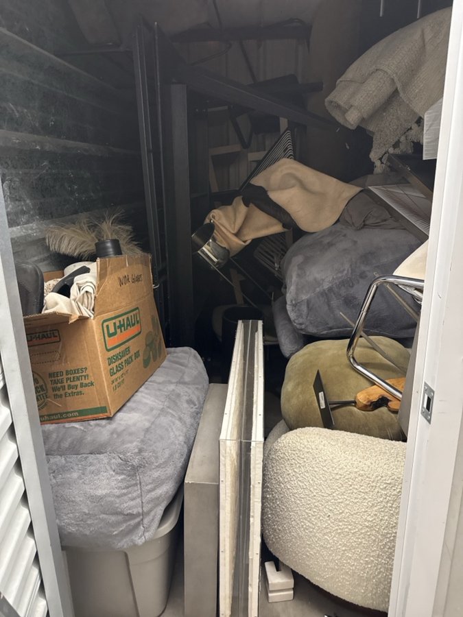 10 x 10 storage unit in Dallas, TX