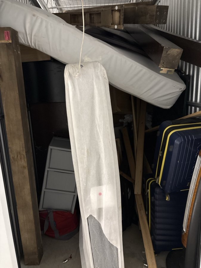 5 x 10 storage unit in Irving, TX