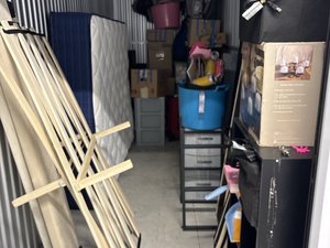 5 x 15 storage unit in Irving, TX