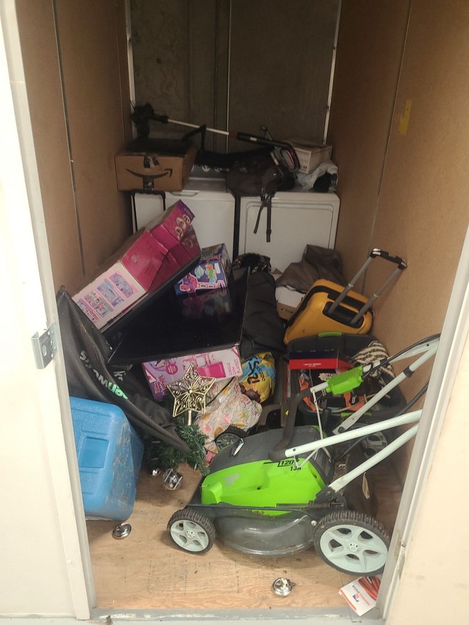 5 x 10 storage unit in Portland, OR