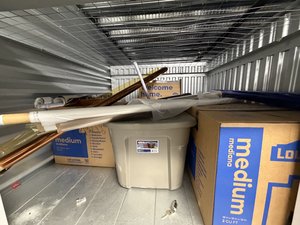 5 x 5 storage unit in North Hollywood, CA