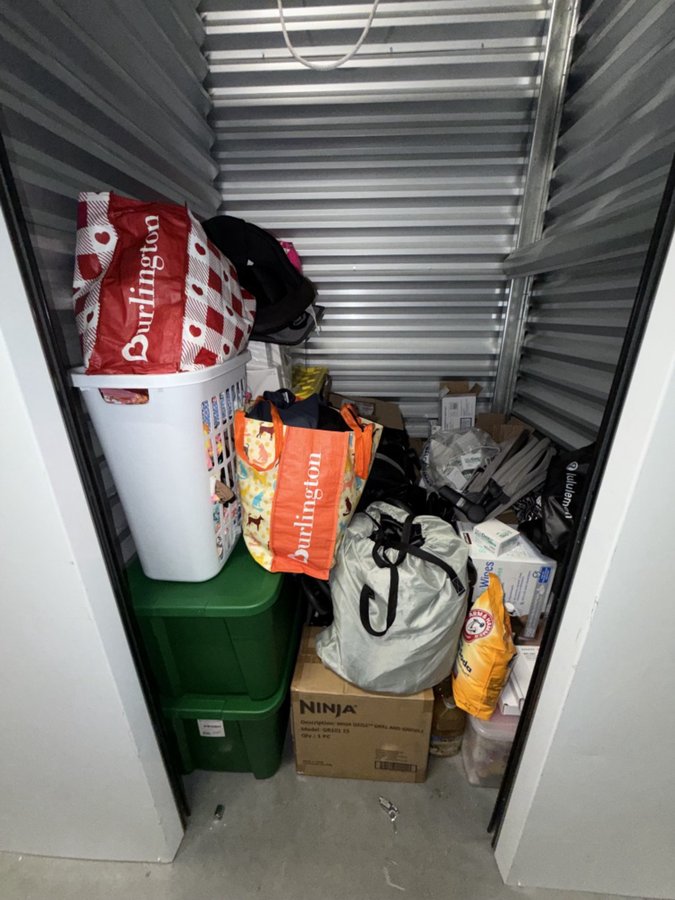 5 x 5 storage unit in North Hollywood, CA