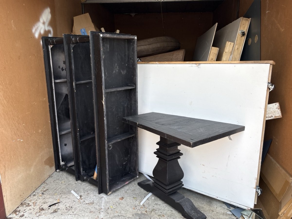 8 x 15 storage unit in Irving, TX