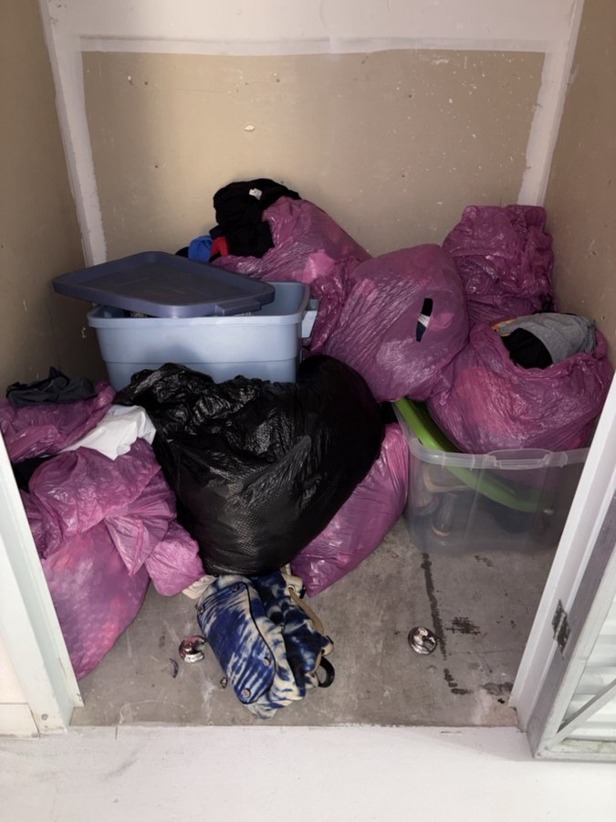 5 x 5 storage unit in Irving, TX