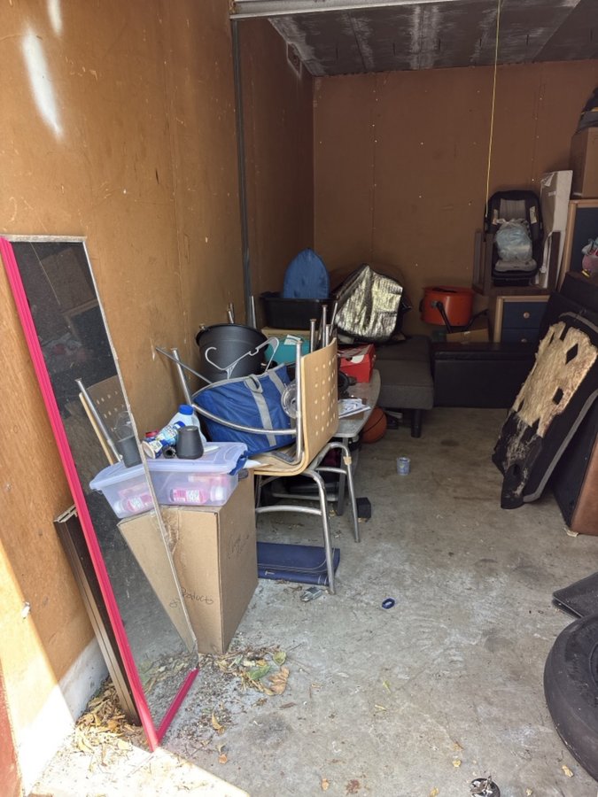 8 x 15 storage unit in Irving, TX