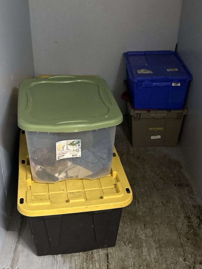 4 x 7 storage unit in Irving, TX