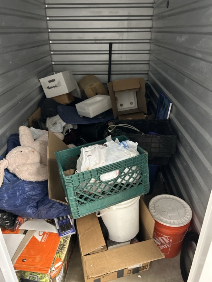 5 x 10 storage unit in Grand Prairie, TX