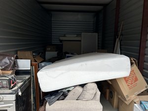 10 x 25 storage unit in Grand Prairie, TX