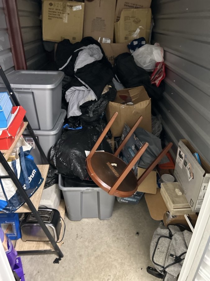 5 x 10 storage unit in Grand Prairie, TX