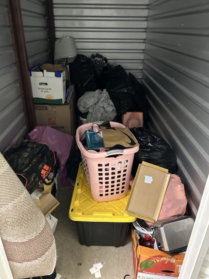 5 x 10 storage unit in Grand Prairie, TX
