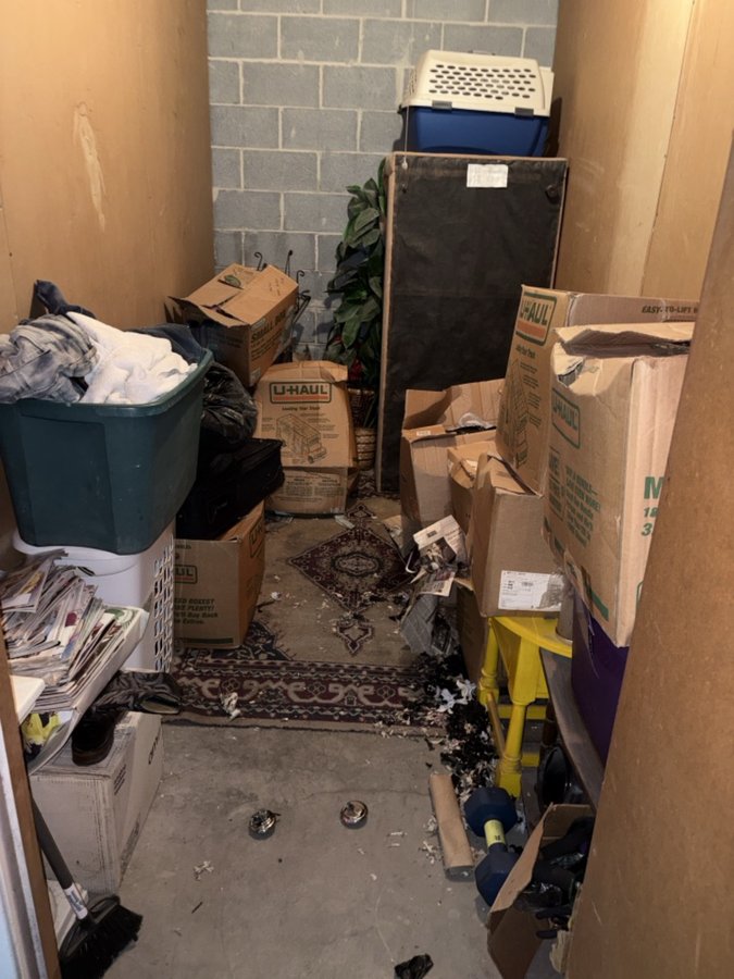 6 x 12 storage unit in Dallas, TX