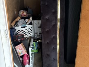 6 x 12 storage unit in Dallas, TX