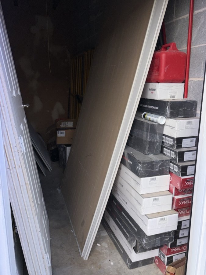 4 x 12 storage unit in Dallas, TX