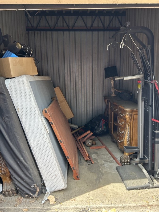 8 x 10 storage unit in Grand Prairie, TX
