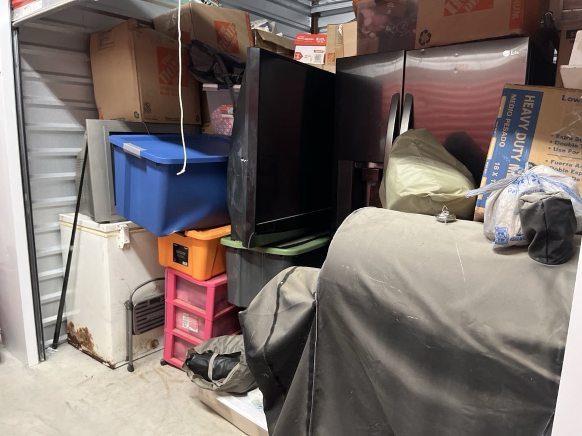 10 x 10 storage unit in Plano                    , TX