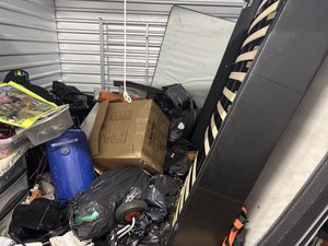 10 x 10 storage unit in Garland, TX