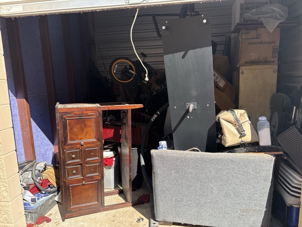 10 x 10 storage unit in Garland, TX
