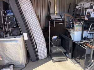 10 x 10 storage unit in Garland, TX