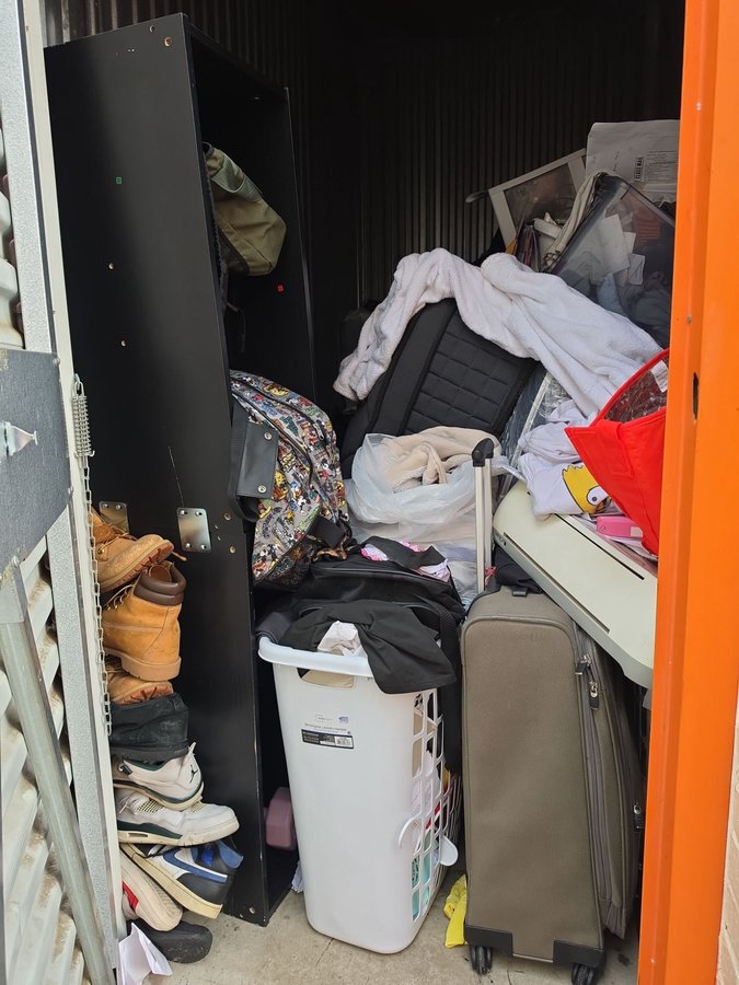 5 x 10 storage unit in Kansas City, MO