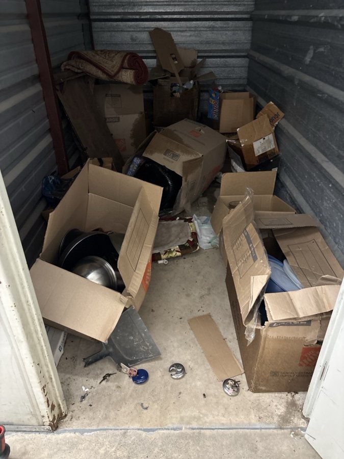 5 x 10 storage unit in Plano, TX