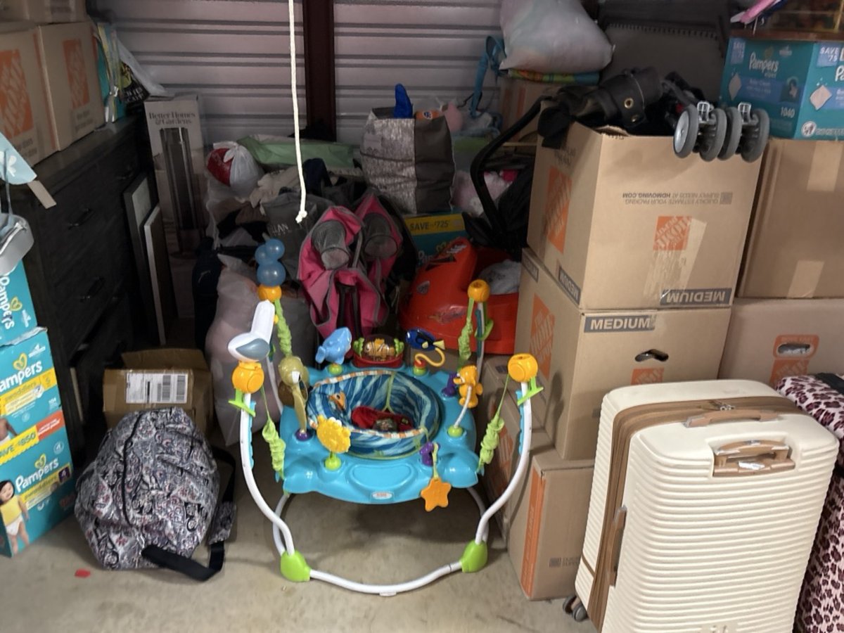 10 x 10 storage unit in Garland, TX