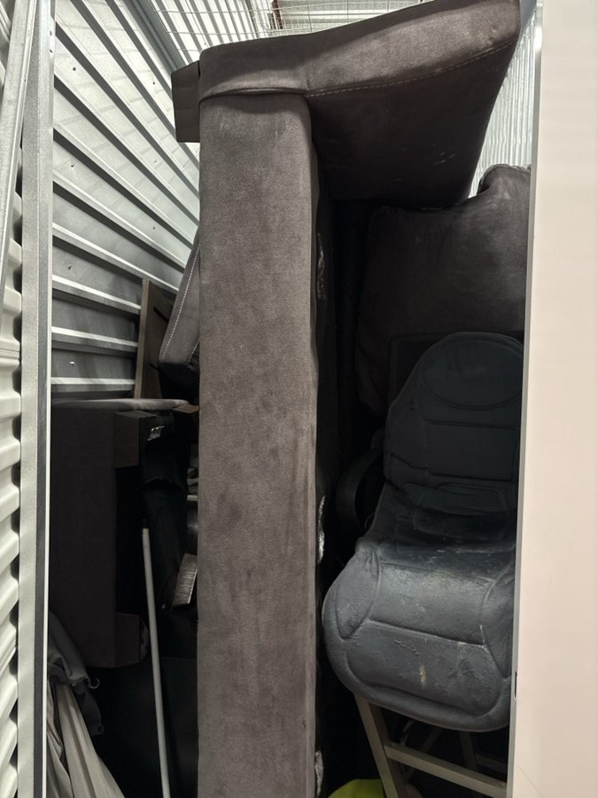 5 x 10 storage unit in Garland, TX