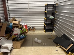 10 x 8 storage unit in Garland, TX