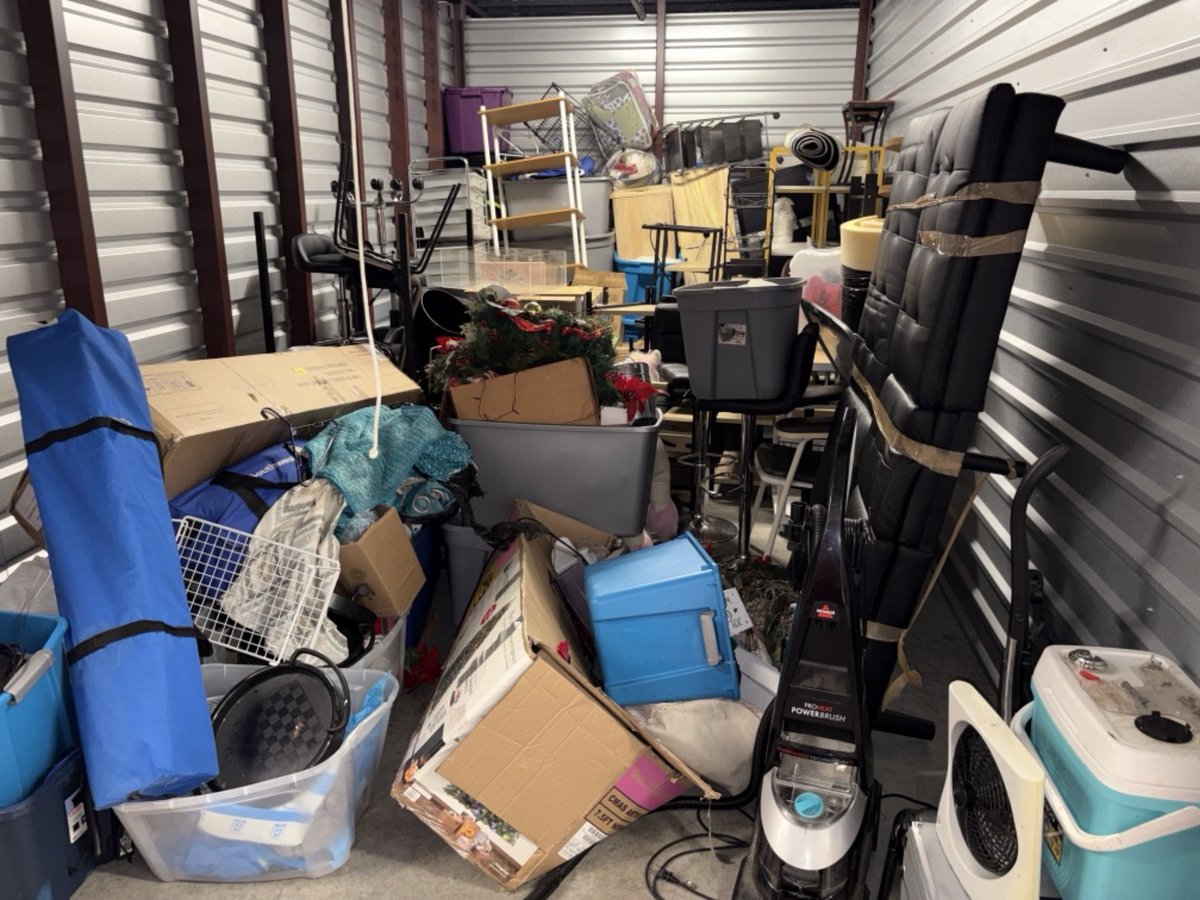 10 x 20 storage unit in Rowlett, TX