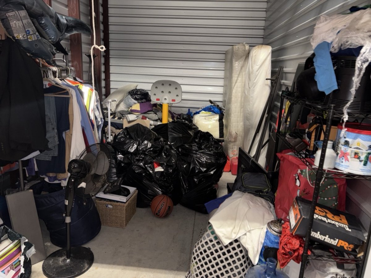 10 x 15 storage unit in Rowlett, TX