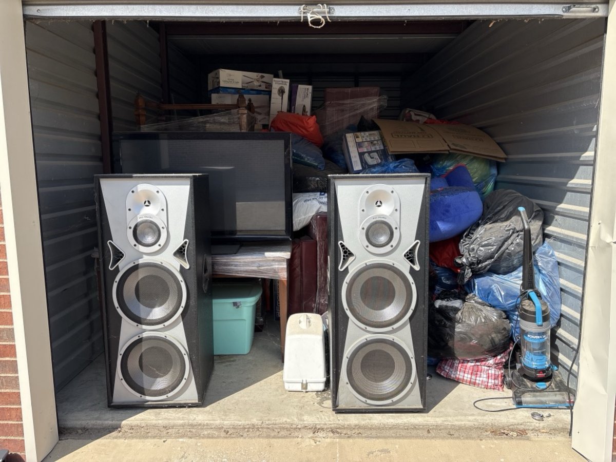 10 x 20 storage unit in Wylie, TX
