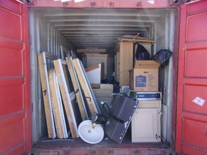 8 x 20 storage unit in Bakersfield, CA