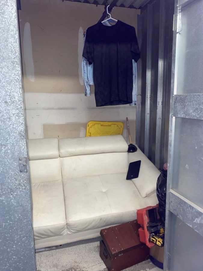10 x 5 storage unit in Glendale, AZ