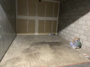 10 x 12 storage unit in Glendale, AZ