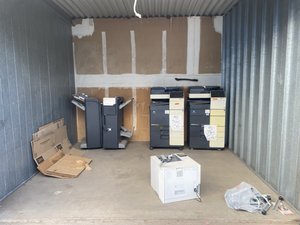 10 x 10 storage unit in Glendale, AZ
