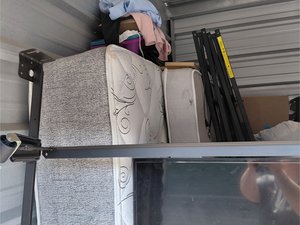 10 x 10 storage unit in Omaha, NE