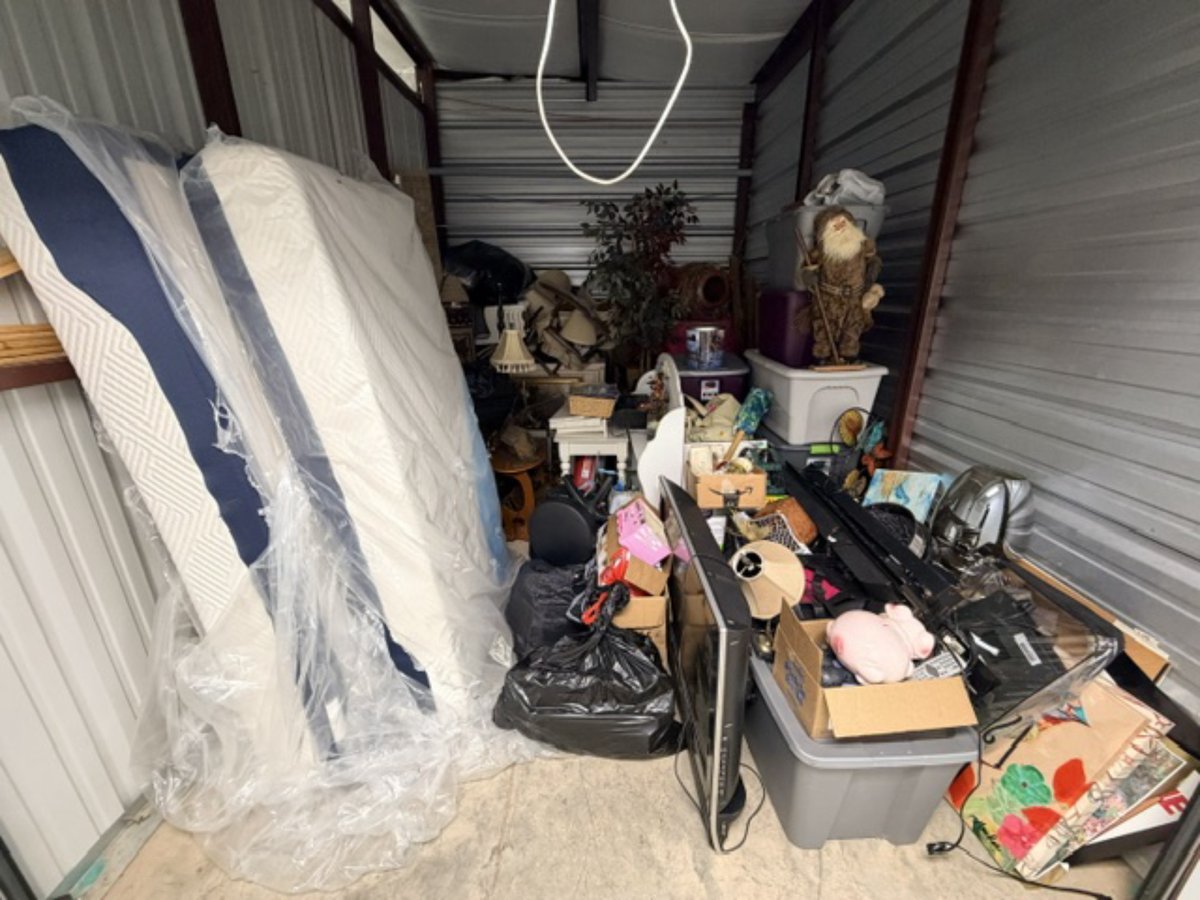 10 x 15 storage unit in Jacksonville, AL