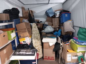 10 x 7 unit in Milwaukee
