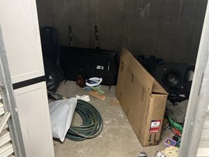 10 x 10 storage unit in Springfield, MA