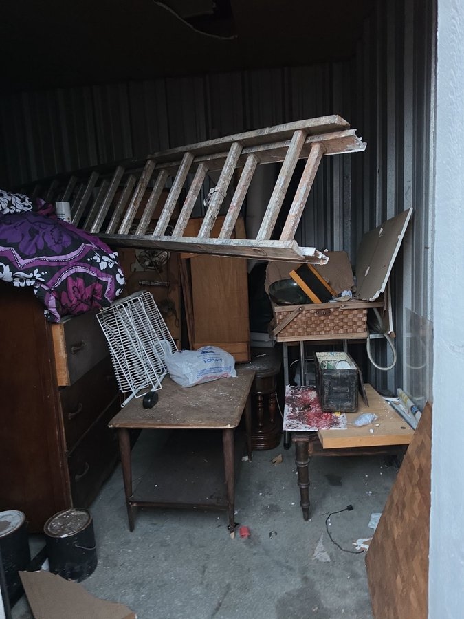 10 x 10 storage unit in Kansas City, MO
