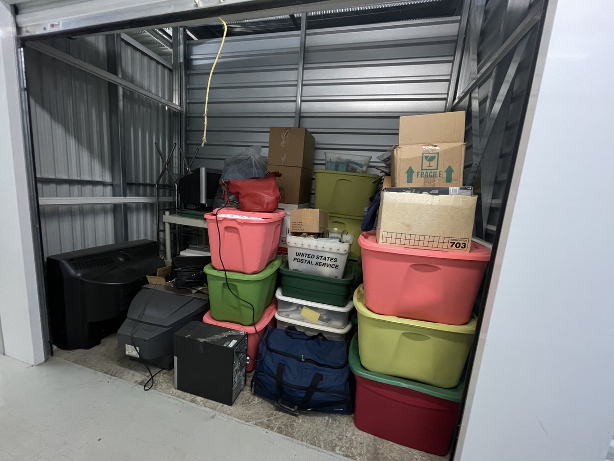 5 x 10 storage unit in Southfield, MI