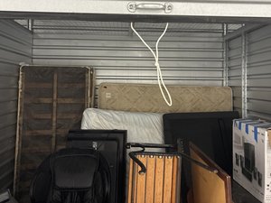 10 x 10 storage unit in Dallas, TX