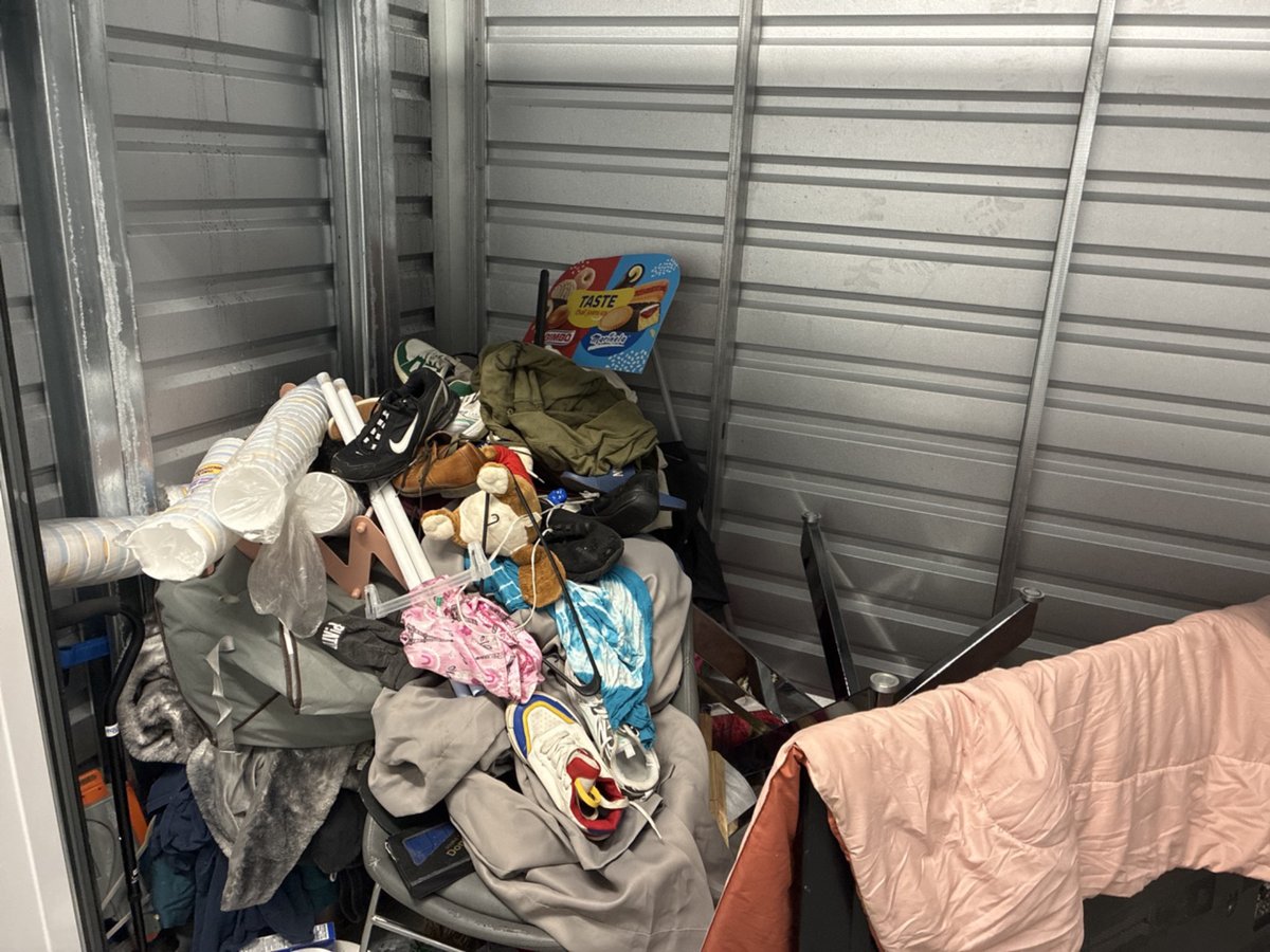 10 x 5 storage unit in Dallas, TX